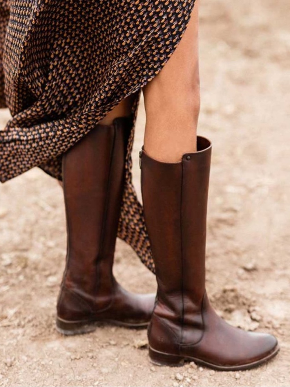 FRYE Melissa Stud Back Zip Tall Leather Riding Boots Redwood Sz 8.5